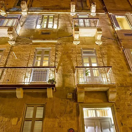 No 68 In Valletta-3