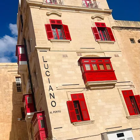Luciano Al Porto Boutique-2